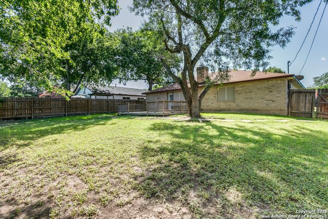 6407 Ridge Forest, San Antonio, TX 78233