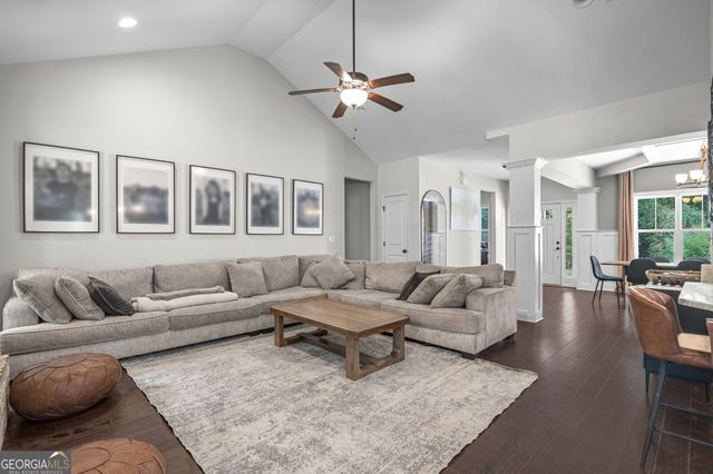 242 Roberts Pond Road, Senoia, GA 30276