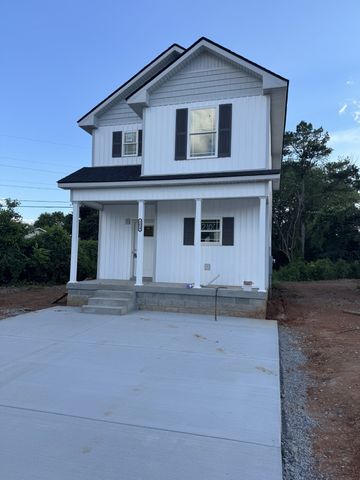 2619 Scott Dr, Clarksville, TN 37042
