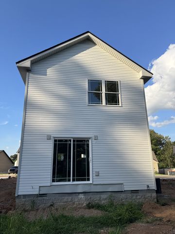2619 Scott Dr, Clarksville, TN 37042