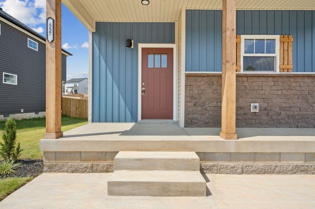 2619 Scott Dr, Clarksville, TN 37042