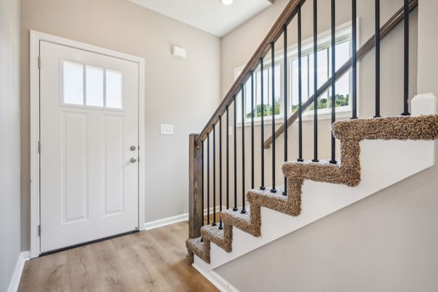2619 Scott Dr, Clarksville, TN 37042