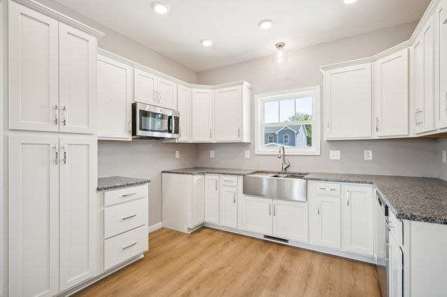 2619 Scott Dr, Clarksville, TN 37042