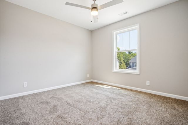 2619 Scott Dr, Clarksville, TN 37042