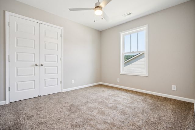 2619 Scott Dr, Clarksville, TN 37042