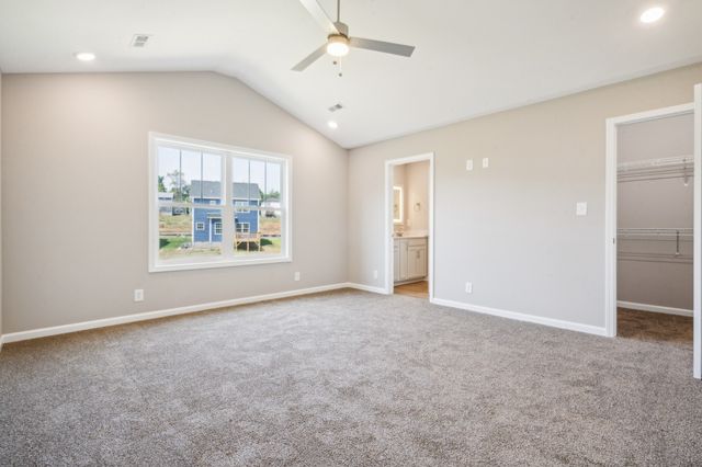 2619 Scott Dr, Clarksville, TN 37042