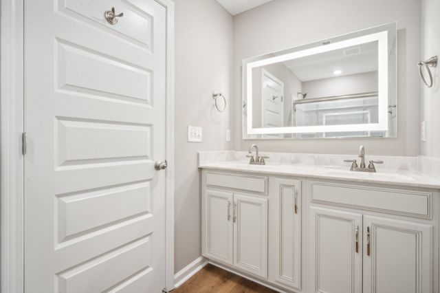 2619 Scott Dr, Clarksville, TN 37042