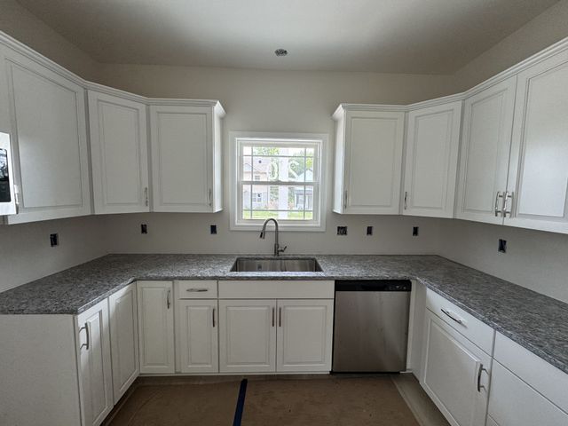 2619 Scott Dr, Clarksville, TN 37042