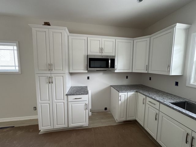 2619 Scott Dr, Clarksville, TN 37042