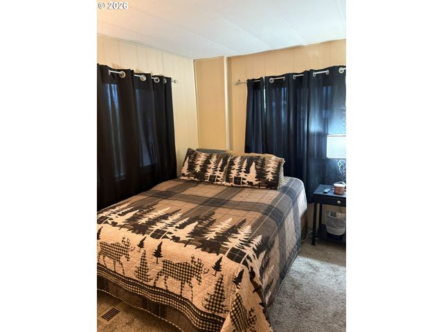 122 PARKDALE Cir, Grants Pass, OR 97527