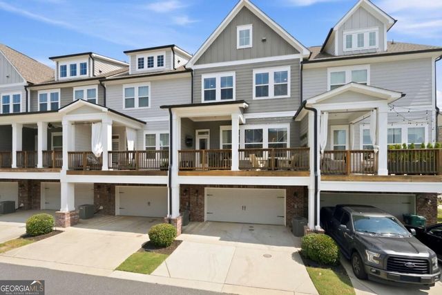 2756 Bell Drive SE, Smyrna, GA 30080