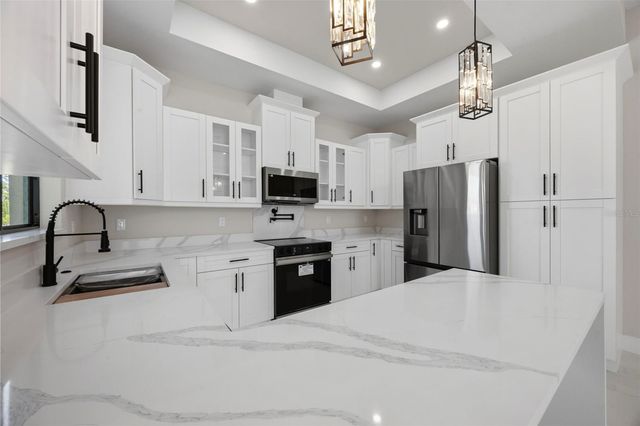 90 BRIG CIRCLE S, Placida, FL 33946