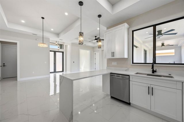 90 BRIG CIRCLE S, Placida, FL 33946