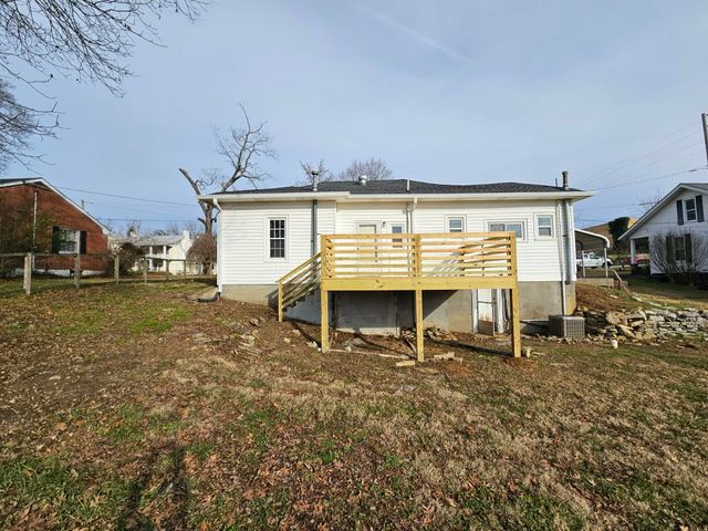 205 Fite Ave, W, Carthage, TN 37030