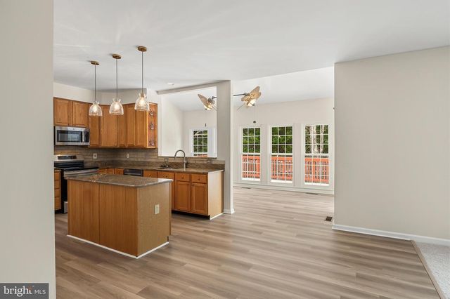 13416 FAIRLAND PARK DR, Silver Spring, MD 20904