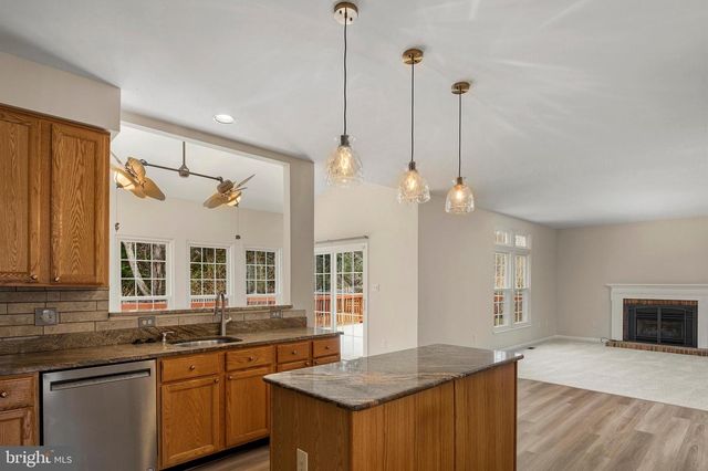 13416 FAIRLAND PARK DR, Silver Spring, MD 20904