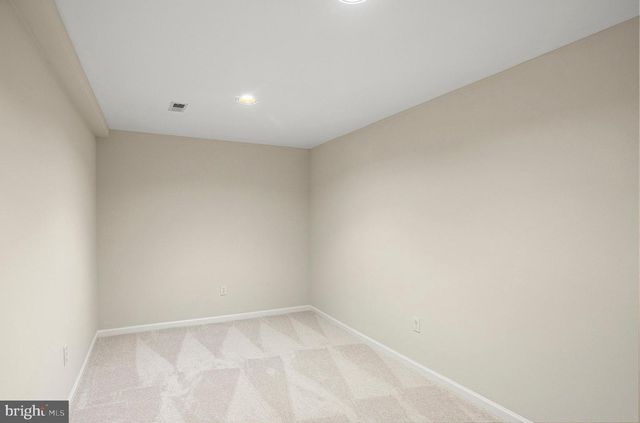 13416 FAIRLAND PARK DR, Silver Spring, MD 20904