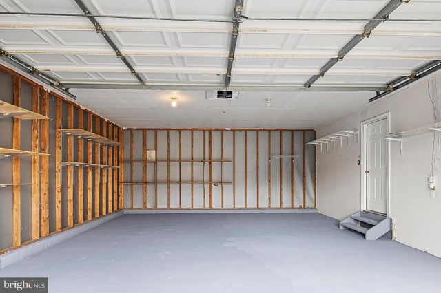 13416 FAIRLAND PARK DR, Silver Spring, MD 20904