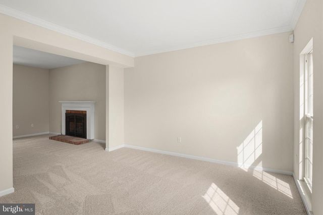 13416 FAIRLAND PARK DR, Silver Spring, MD 20904