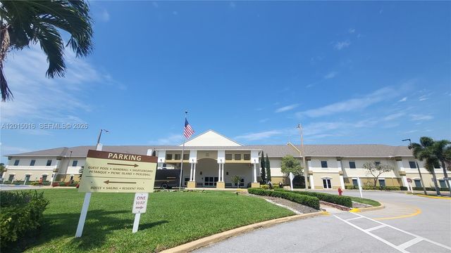 132 Andover F 132, West Palm Beach, FL 33417