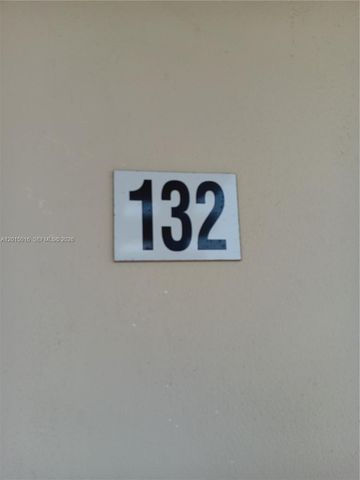 132 Andover F 132, West Palm Beach, FL 33417