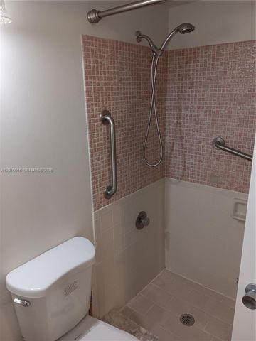 132 Andover F 132, West Palm Beach, FL 33417