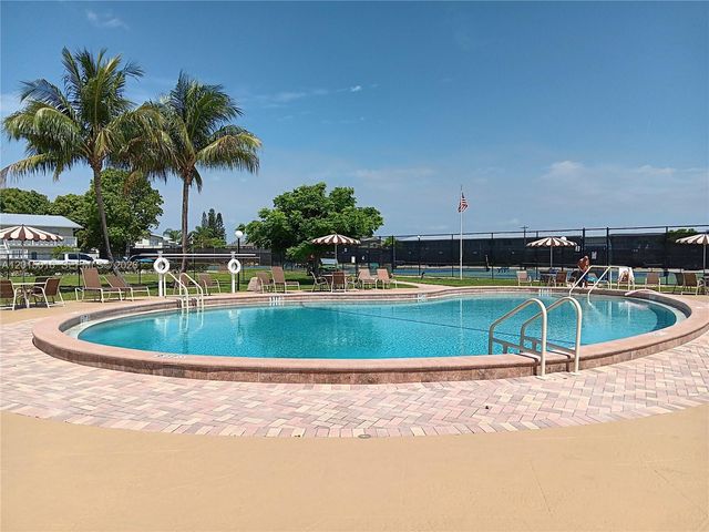 132 Andover F 132, West Palm Beach, FL 33417
