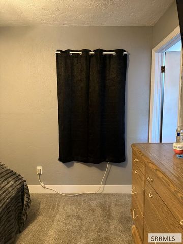 1565 Parkwood Circle, Idaho Falls, ID 83401