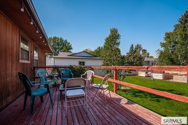 1565 Parkwood Circle, Idaho Falls, ID 83401