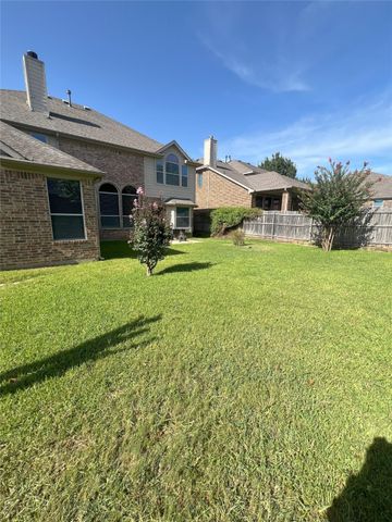 1908 Laurel Oak Court, Arlington, TX 76001
