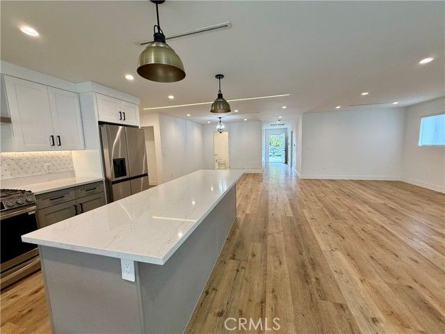 8620 Lubao Avenue, Winnetka (los Angeles), CA 91306