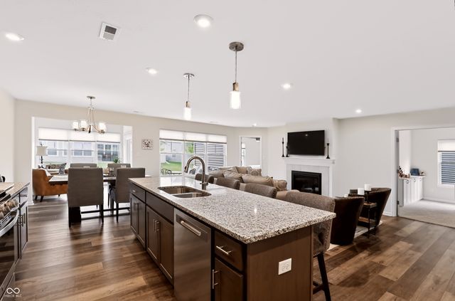 19479 Northwest Drive, Westfield, IN 46074