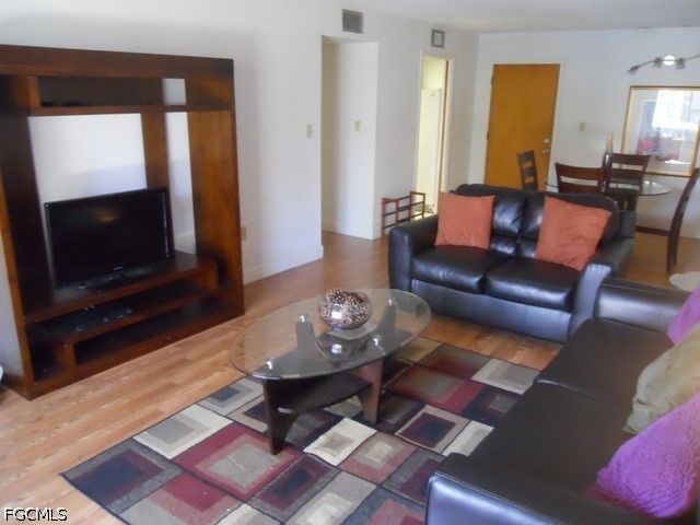 1849 Maravilla AVE D4, Fort Myers, FL 33901