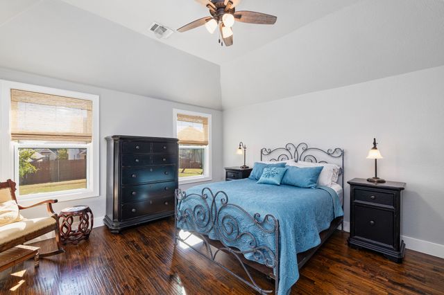 649 Prairie Avenue, Aledo, TX 76008