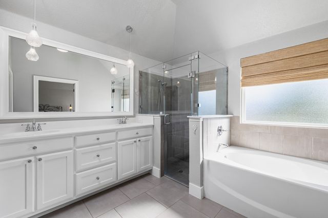 649 Prairie Avenue, Aledo, TX 76008