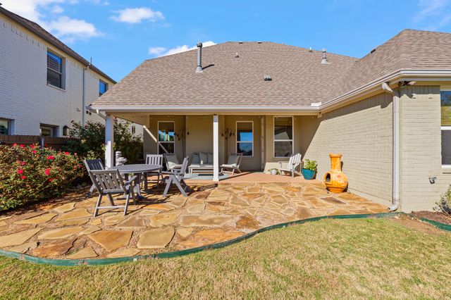 649 Prairie Avenue, Aledo, TX 76008