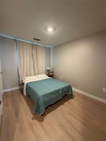 1406 Mentor, Dallas, TX 75216