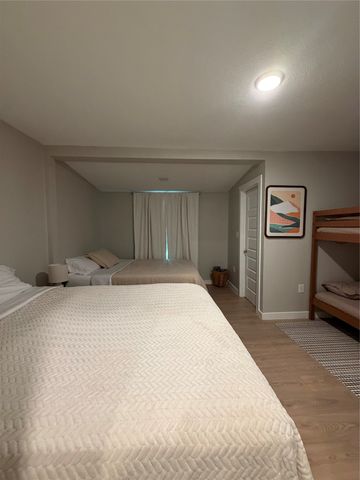 1406 Mentor, Dallas, TX 75216