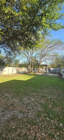 1406 Mentor, Dallas, TX 75216