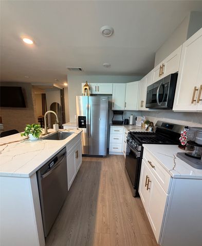 1406 Mentor, Dallas, TX 75216