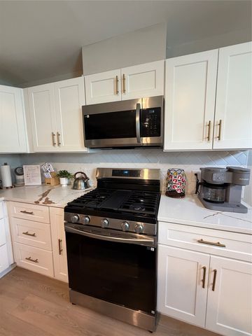 1406 Mentor, Dallas, TX 75216