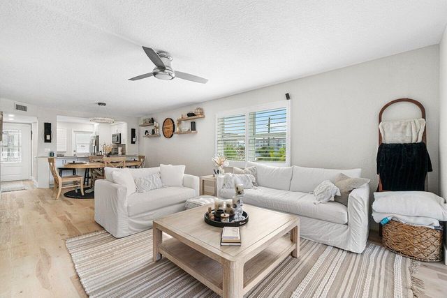 2809 Florida Boulevard 310, Delray Beach, FL 33483