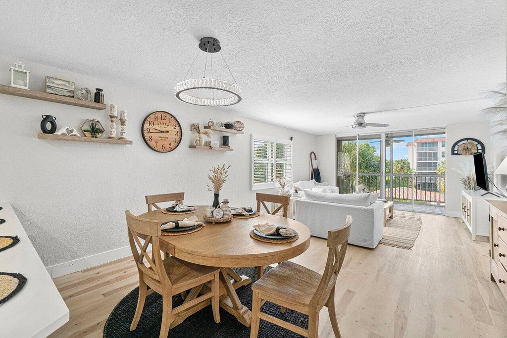 2809 Florida Boulevard 310, Delray Beach, FL 33483