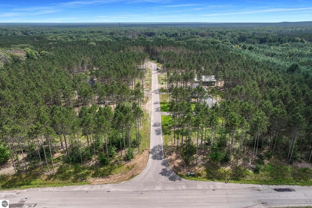Lot 29 Cascade Trail, Traverse City, MI 49685