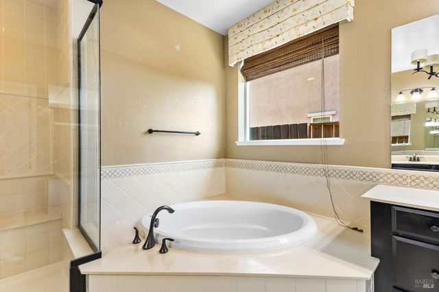 2363 Hancock Dr, Fairfield, CA 94533