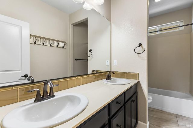 2363 Hancock Dr, Fairfield, CA 94533