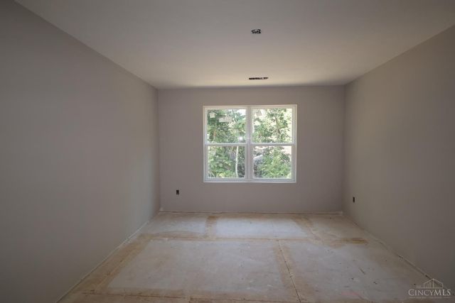379 Glen Abbey Lane, Hamilton Twp, OH 45039
