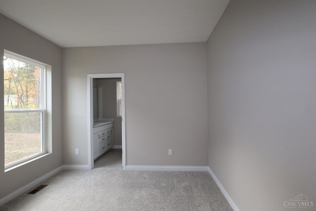 379 Glen Abbey Lane, Hamilton Twp, OH 45039