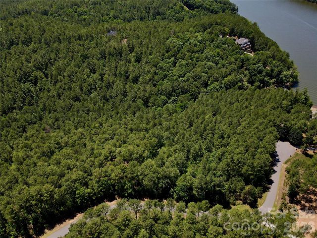 1175 HIDDEN COVE Lane, Connelly Springs, NC 28612