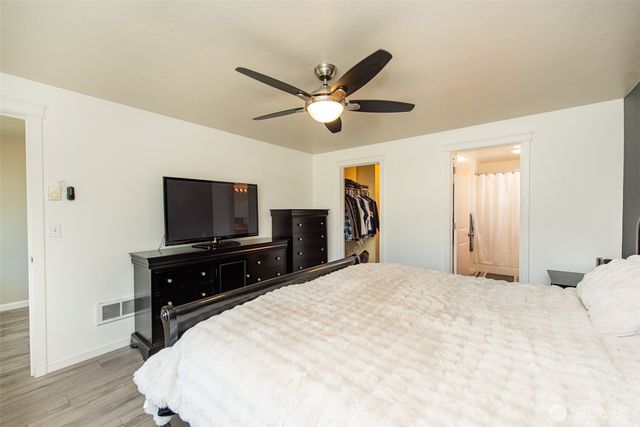 4219 S Cedar Mill Road, Port Angeles, WA 98362